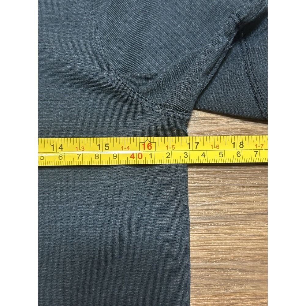 Lululemon Evolution Men's Polo Short Sleeve Performance Shirt Navy Blue Sz XS** - Picture 5 of 7
